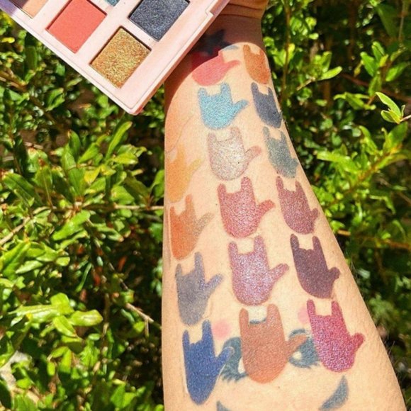 Ciate The Editor Palette New England - Picture 2 of 3